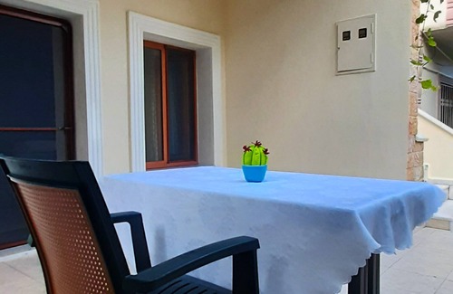 Turunc House | 250m to the Beach - Fully Furnished - Fast Wi-Fi