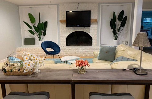 Chapel Hill House | 251 m² House ∙ 5 bedrooms ∙ 12 guests