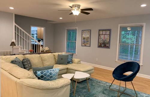 Chapel Hill House | 251 m² House ∙ 5 bedrooms ∙ 12 guests