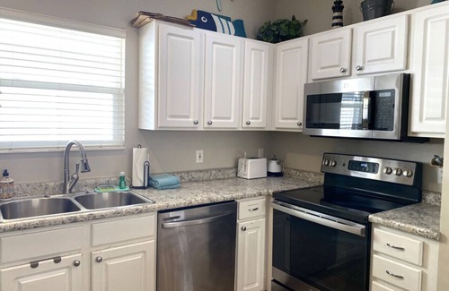 Saint Helena Island House | 26 Davis Love - Cozy Cottage - Owner Cart Incl