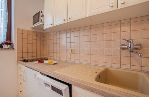 Cres Apartment | 26 m² Apartment ∙ 1 bedroom ∙ 2 guests