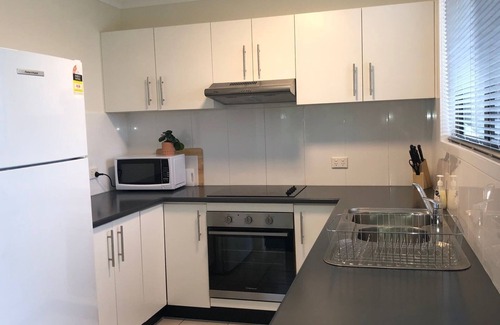 Rainbow Beach House | 26 Rumbalara Avenue - Rainbow Beach. Beautifully presented beach house comfortably accommodates
