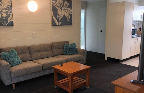 Rainbow Beach House | 26 Rumbalara Avenue - Rainbow Beach. Beautifully presented beach house comfortably accommodates