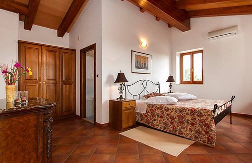 Stanisovi House | 260 m² House ∙ 5 bedrooms ∙ 10 guests
