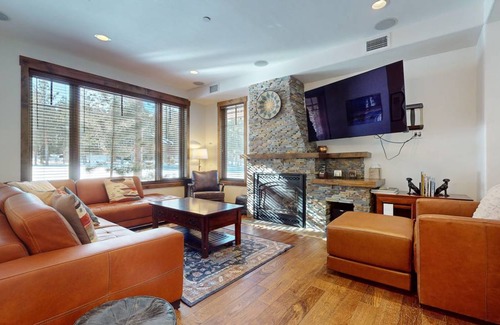 Woodwinds House | 260 m² House ∙ 4 bedrooms ∙ 11 guests