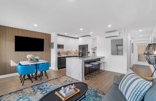 Deerfield Beach Apartment | 261 #14 Managed By Brampton Park
