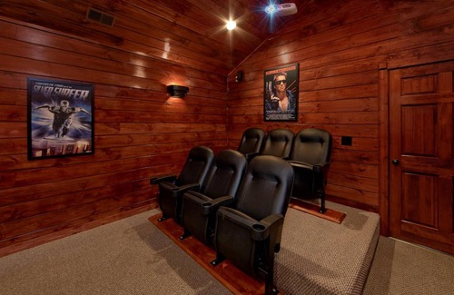 Gatlinburg - Pigeon Forge House | 269 m² House ∙ 4 bedrooms ∙ 12 guests