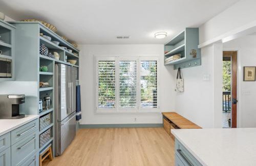 West Beach House | 27 Inlet Cove Cottage by Akers Ellis Rentals