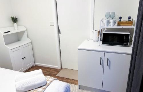 Cooma House | 27 Inn Cooma