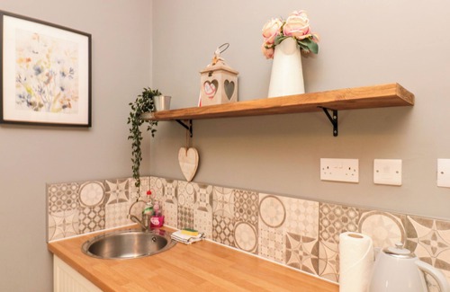 Scarborough Cottage | 27 Westbourne Grove