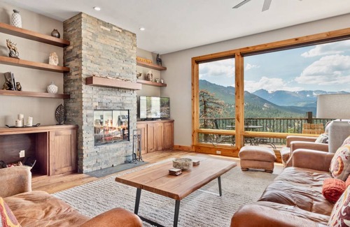Windcliff Estates Condo | 270 m² Condo ∙ 3 bedrooms ∙ 8 guests