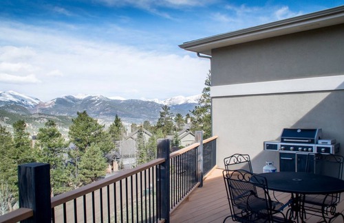 Windcliff Estates Condo | 270 m² Condo ∙ 3 bedrooms ∙ 8 guests