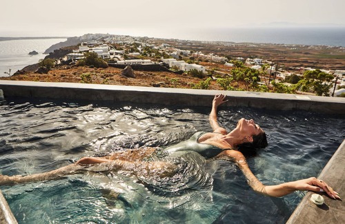 Oia Villa | 270 Oia's View House IV, Private Swimming Pool, outdoor Hot Tub, Sunset View