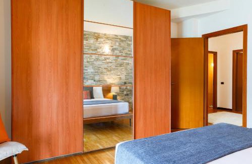Riva Apartment | 270 View - By My Home In Como