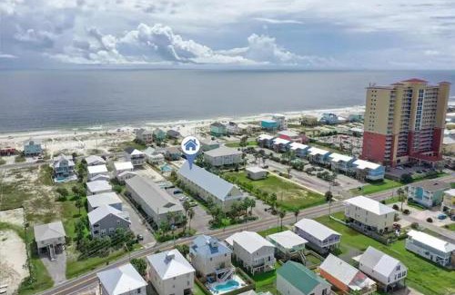 Gulf Shores House | 2700sq ft Condo in Gulf Shores