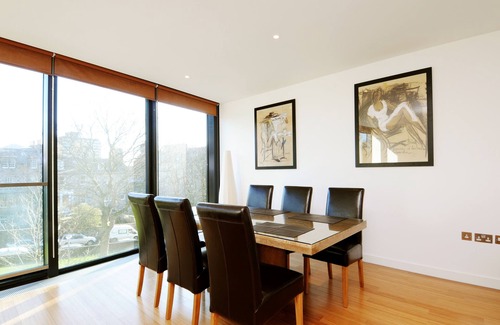 Laurieston Apartment | 273 Simpson's Loan Apartment