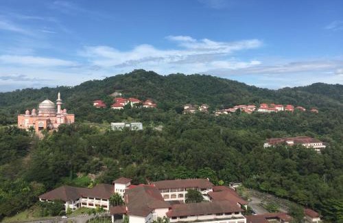 Kota Kinabalu Apartment | 2775 sqf Sunset Luxury Condo