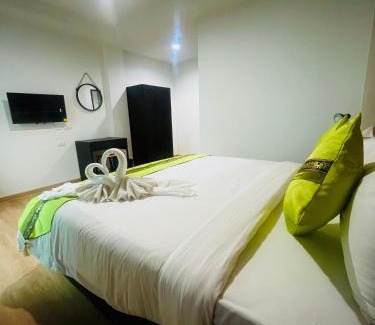 Patong Hotel | 28 Boutique Hotel - Newly Renovated