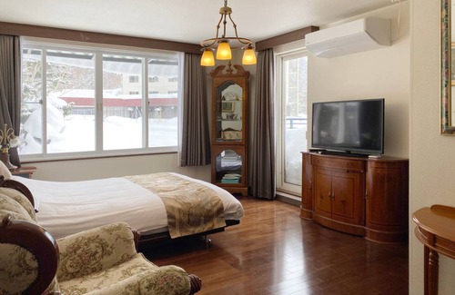 Shirogane Onsen Hotel | 28 m² Hotel ∙ 1 bedroom ∙ 2 guests