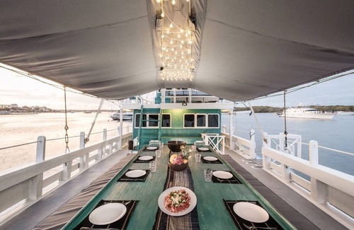 Labuan Bajo Boat Rental | 28 Meter Traditional Phinisi Boat