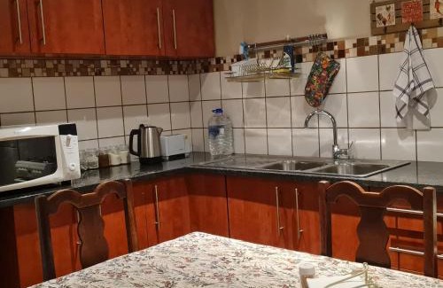 Lyttelton Manor Apartment | 282 Guesthouse/Self-Catering