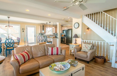 Carolina Dunes House | 2875 - MOJO'S, Beautiful oceanfront home to spot dolphins and see crashing waves