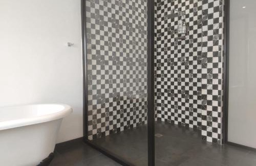 Vredefort House | 288 Majestic View - Vaal De Gràce Golf Estate - Loadshedding Friendly