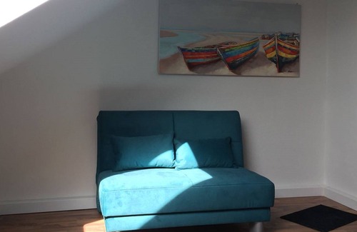 Castrop-Rauxel House | 28oM Beautiful top floor apartment