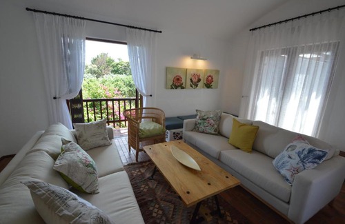 Robberg Beach House | 29 Beachy Head Drive