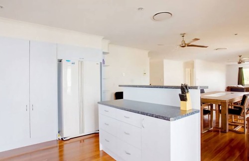 Rainbow Beach House | 29 Cypress Avenue - Rainbow Beach. Close to the beach with a pool