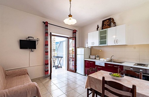 Cove Tri Zala (Zrnovo) Apartment | 29 m² Apartment ∙ 1 bedroom ∙ 3 guests