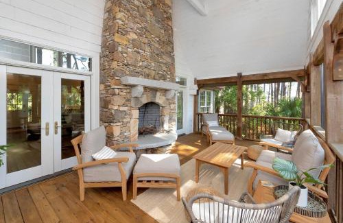 Vanderhorst Plantation House | 29 Marsh Cottage Lane by Akers Ellis Rentals