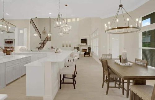 Calallen House | 298 5 Bedrooms Fenced yard New Construction