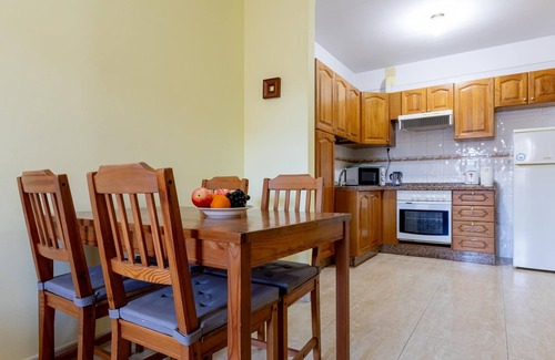 Los Abrigos Apartment | 2A Apartment Abrigos, Wifi and balcony