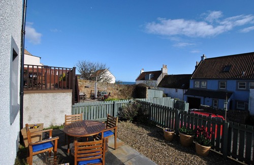 St Monans House | 2a Rose St- cosy coastal cottage Fife