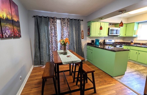 Springfield House | 2b1b fenced backyard with deck, outdoor space near hospitals