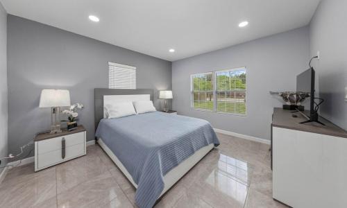 Brownsville Apartment | 2B1B Home Minutes from SPI & Space X