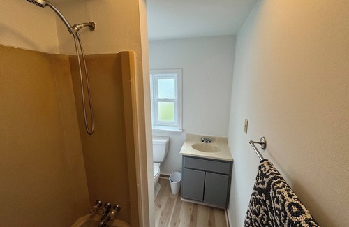 North End Apartment | 2bd/1ba Beach Apartment, perfect for families or groups!