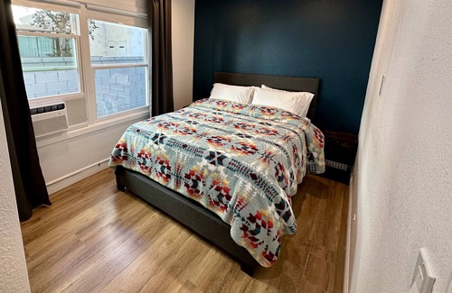 Santa Ana Apartment | 2bd/2ba, Family Friendly Apartment, 6 miles to Disneyland
