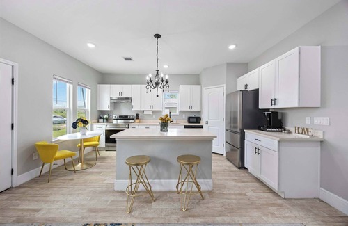 Southeast Houston House | 2BD/2BA in Southerland Place | Mins to DT Houston