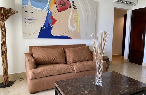 Playa Blanca Condo | 2bd/2ba Ocean View Beach Condo - Resort Style Residence