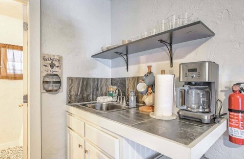 West Colorado Springs Apartment | 2BD Apartment, Pet Friendly!