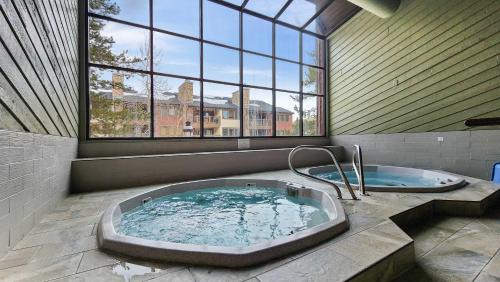 Historic District House | 2BD Downtown Condo with Bus Stop Nearby