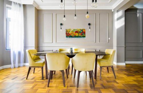 Oborishte Apartment | 2bdr Luxury On Prime Location