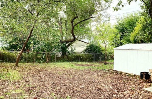 Hazel Park House | 2BDR Near Ferndale | A Cozy Stay in the Heart of Metro Detroit