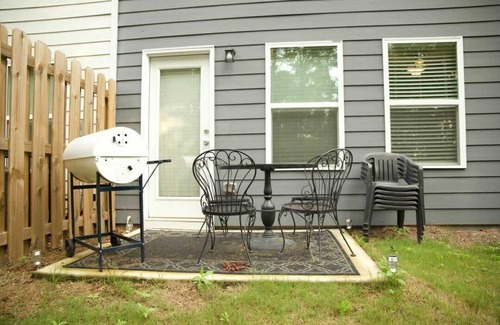 Cliftondale House | 2bdrm ? Hidden GEM < 15 min ?
