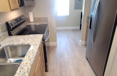 Table Rock Condo | 2bed/2bath 2 Kings! Pool & Hot Tub! Kitchen! Gated Commnty!