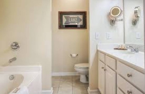 Santee Resort | 2Bed/2Bath Deluxe at Lake Marion!