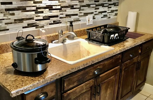 Kansas City House | 2bed/2bath House 7 min. drive to Downtown Kansas City