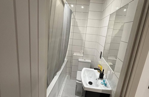 South Benfleet Apartment | 2bed Apt Benfleet - Familyfriendly - Freeparking